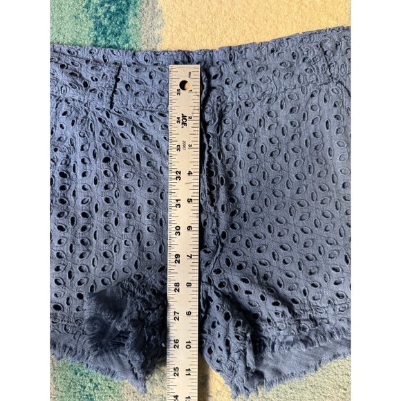 Beachy Boho Women's Blue Eyelet Lace Medium‎ Rise Cutoff Shorts Size S Resort - Picture 15 of 16